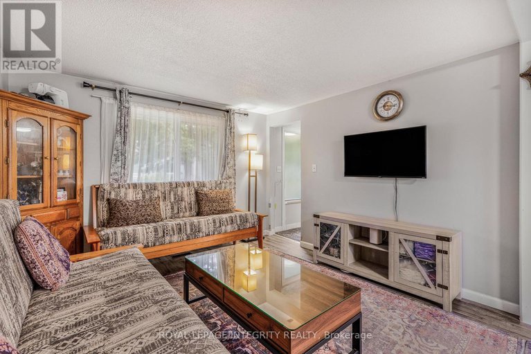 28790578/107-1548-beaverpond-drive/pineview/ottawa/ontario/K1B3R9_5
