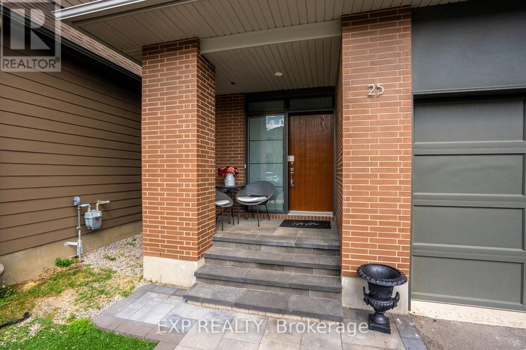 28811431/25-stanhope-court/stonebridge/ottawa/ontario/K2J6S2_5
