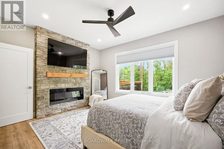 29602220/665-drummond-5b-concession/drummond-n-elmsley-drummond-twp/drummondnorth-elmsley/ontario/K7H3C8_42