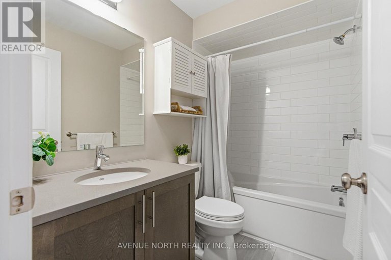 29353861/173-shinny-avenue/emerald-meadowstrailwest/ottawa/ontario/K2V0G4_32