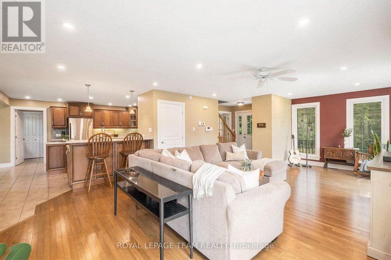 28639751/1307-whitney-road/north-grenville-twp-kemptville-east/north-grenville/ontario/K0G1J0_7