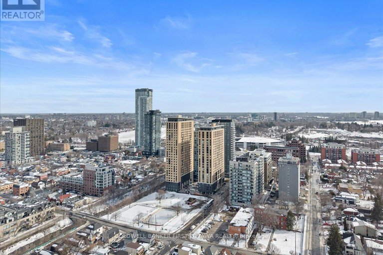29441462/2308-105-champagne-avenue-s/west-centre-town/ottawa/ontario/K1S4P3_40