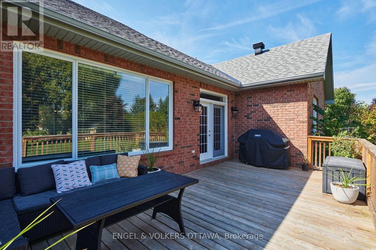 28912118/1491-stableview-way/greely/ottawa/ontario/K4P1P2_28