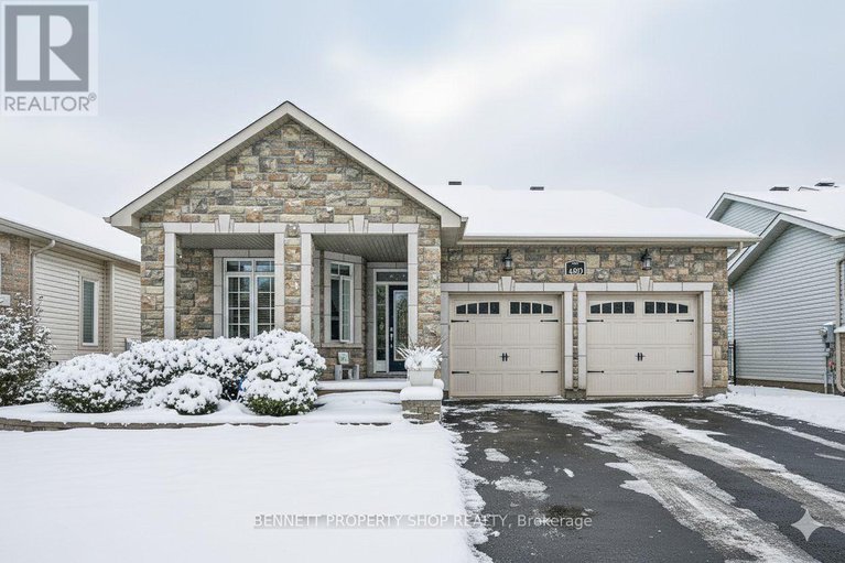 28864700/460-jasper-crescent/town-of-rockland/clarence-rockland/ontario/K4K0C7_1