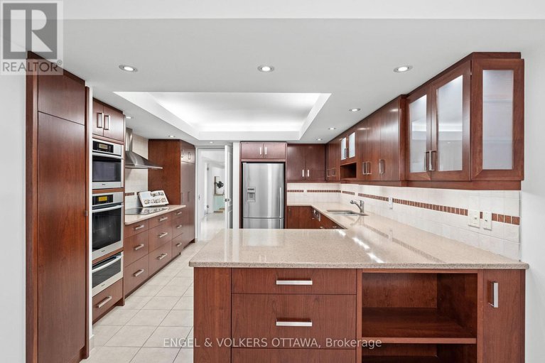 28804729/406-111-echo-drive/ottawa-east/ottawa/ontario/K1S5K8_22