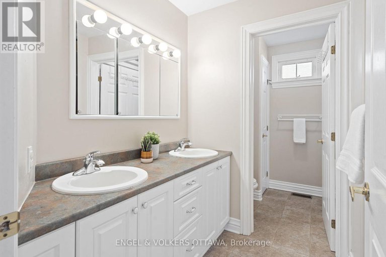 28781774/7341-bank-street/metcalfe/ottawa/ontario/K0A2P0_26
