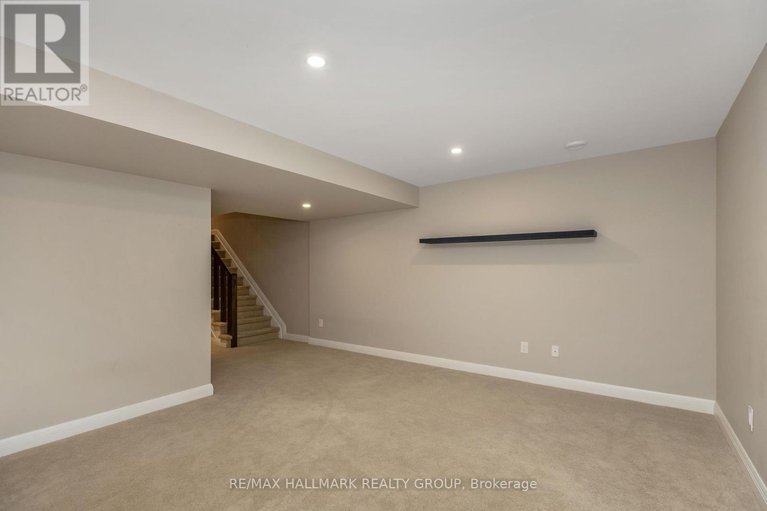 28386376/454-kilspindie-ridge/stonebridge/ottawa/ontario/K2J5M8_31