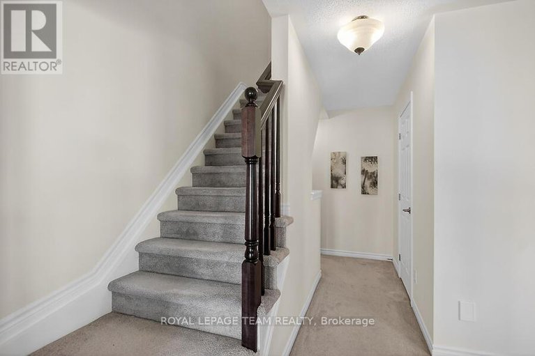 29421275/126-grenadine-street/stittsville-north/ottawa/ontario/K2S0P1_23