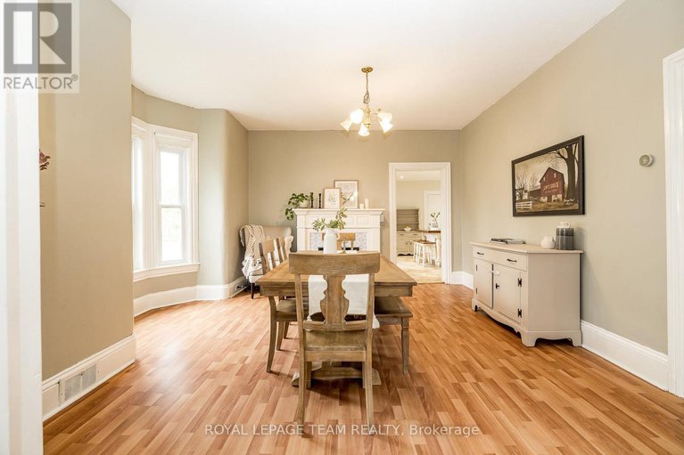 28366380/5-mary-street/kemptville/north-grenville/ontario/K0G1J0_13