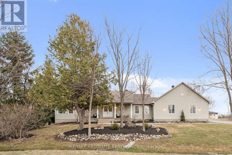 28470948/1601-shauna-crescent/greely/ottawa/ontario/K4P1M8_8