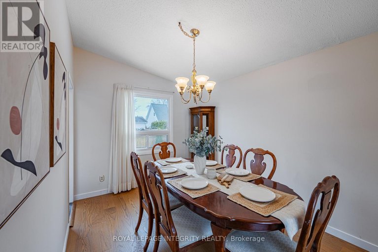 29456641/664-glenhurst-crescent/beacon-hill-north/ottawa/ontario/K1J7B7_22