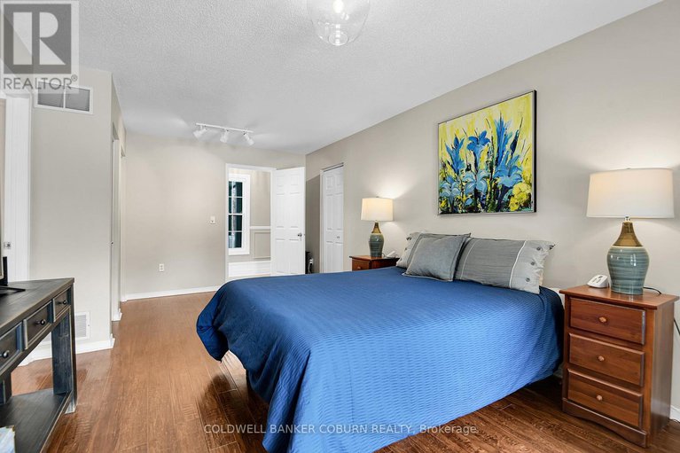 29348349/11-kimberly-avenue/north-grenville-twp-kemptville-east/north-grenville/ontario/K0G1J0_32