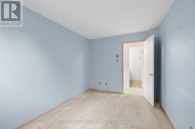 29036508/8-5-timberview-way/westcliffe-estates/ottawa/ontario/K2H9M6_31