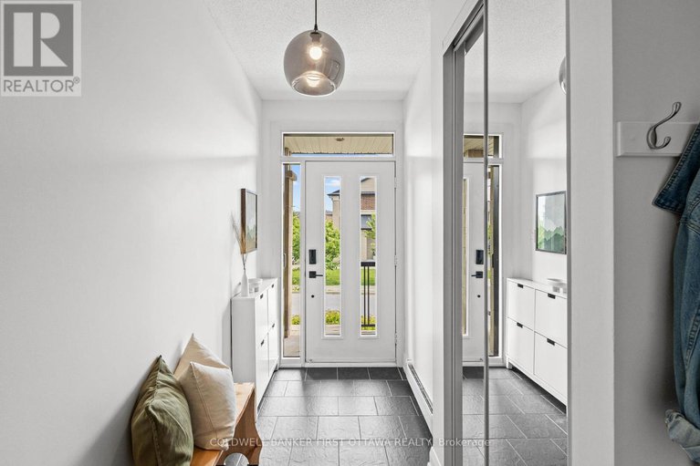 28463621/107-poplin-street/riverside-southgloucester-glen/ottawa/ontario/K4M0G7_2