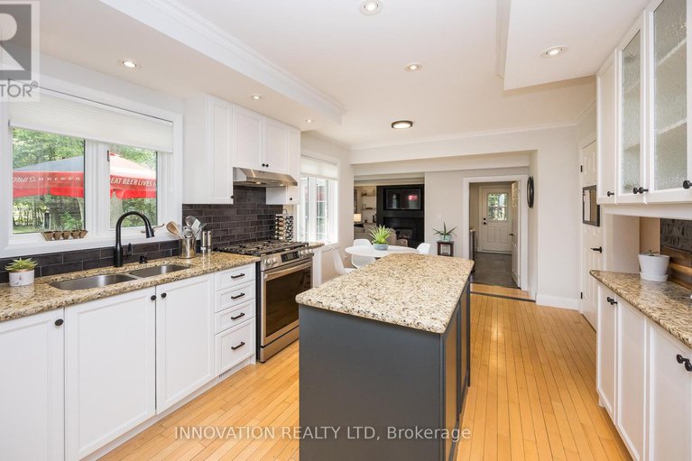 28421716/1098-cindy-hill-crescent/manotick-long-island-nicholls-island/ottawa/ontario/K4M1E8_13