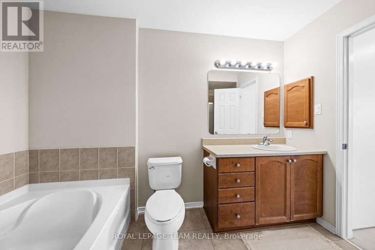 29462282/157-keltie-private/longfields/ottawa/ontario/K2J0A1_27