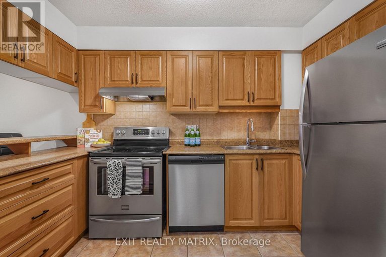 29615366/20-458-briston-private/hunt-club-park/ottawa/ontario/K1G5R4_5