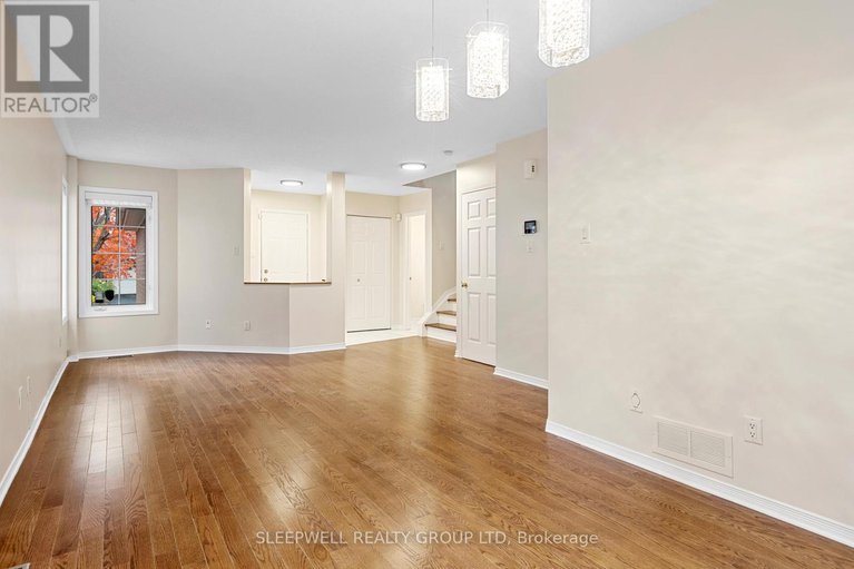 29032695/12-cedar-park-street/central-park/ottawa/ontario/K2C4B3_6