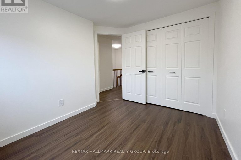 29093842/11-94-esterlawn-private/mckellar-heightsglabar-park/ottawa/ontario/K2A4C1_26