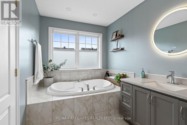 28647075/110-waterbridge-drive/barrhaven-east/ottawa/ontario/K2G7C2_25