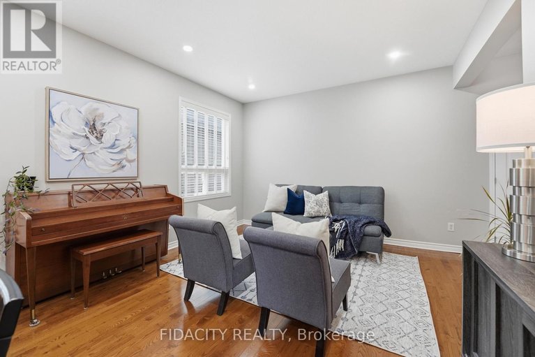 29688252/78-black-bear-way/stittsville-south/ottawa/ontario/K2S2G7_7