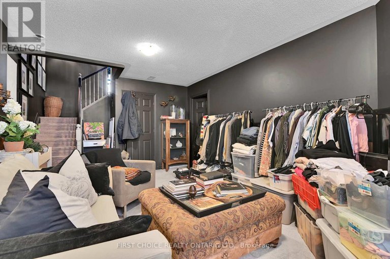 29497255/358-gerry-lalonde-drive/avalon-west/ottawa/ontario/K4A0Y3_28