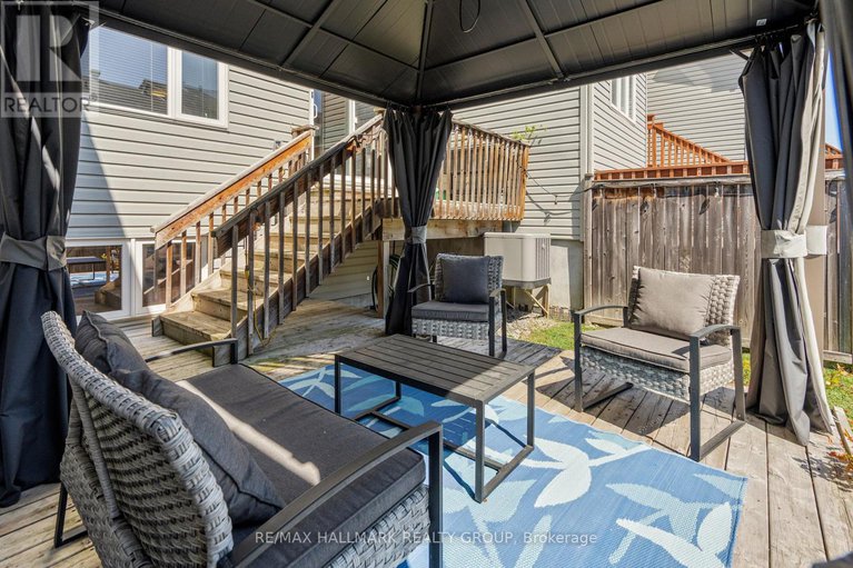 28834905/379-rolling-meadow-crescent/mer-bleuebradley-estatesanderson-park/ottawa/ontario/K1W0A9_34