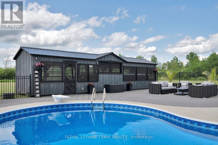 28504851/883-craig-road/north-grenville-twp-kemptville-south/north-grenville/ontario/K0G1S0_8
