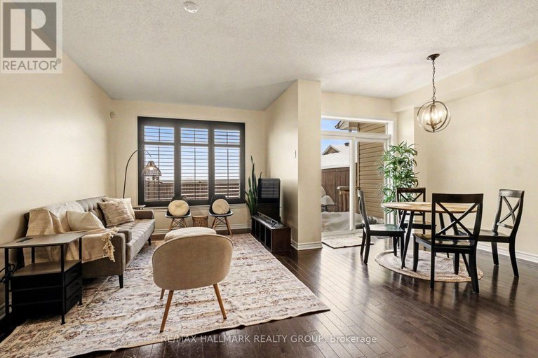 29353377/122-minoterie-ridge/camelot/ottawa/ontario/K4A0Y5_2