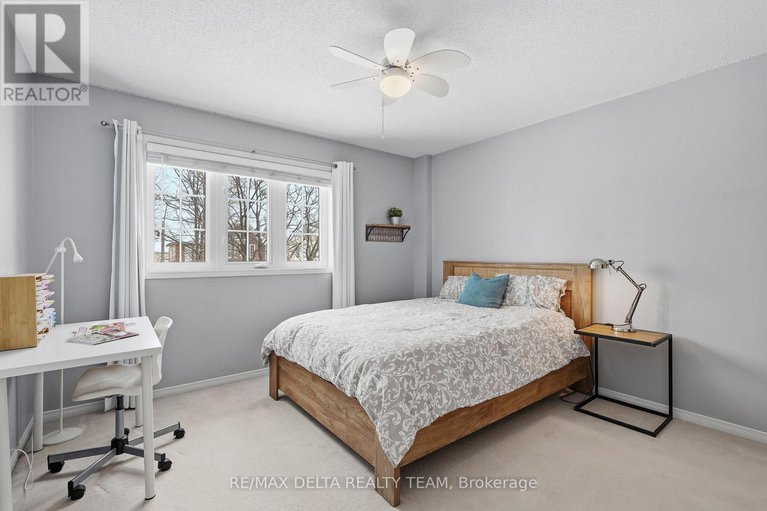 29374830/2224-merlot-way/springridgeeast-village/ottawa/ontario/K4A4S2_26