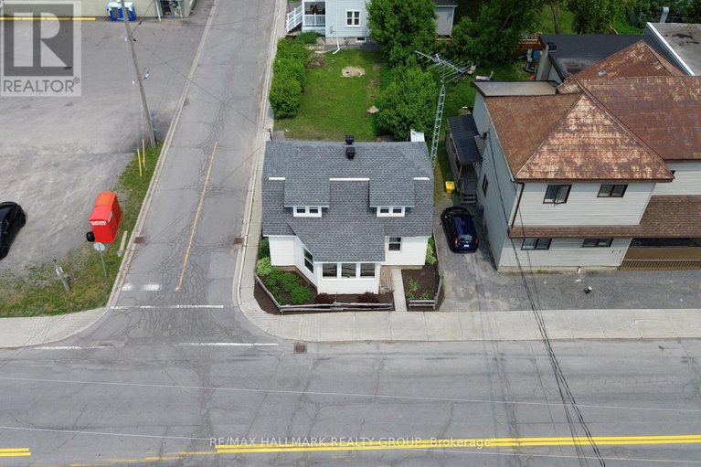 28600532/6595-fourth-line-road/north-gower/ottawa/ontario/K0A2T0_36