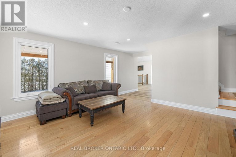 29434200/10969-gilmour-road/south-dundas-matilda-twp/south-dundas/ontario/K0C1C0_15