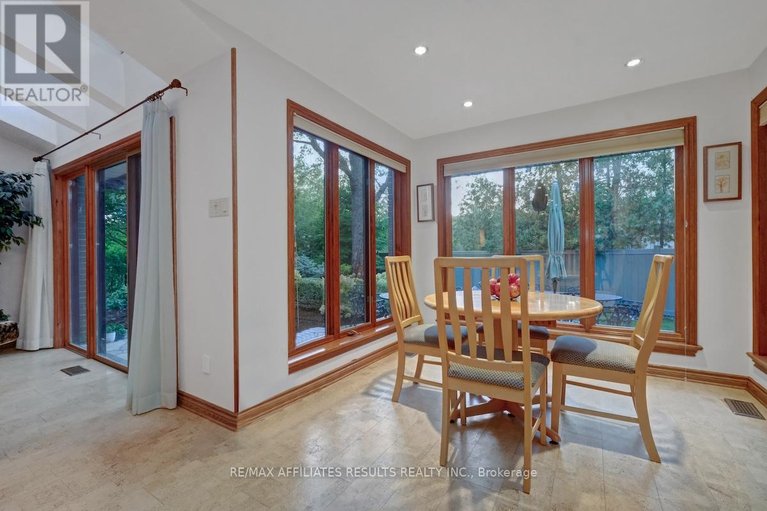 29632363/30-pentland-crescent/beaverbrook/ottawa/ontario/K2K1V5_19