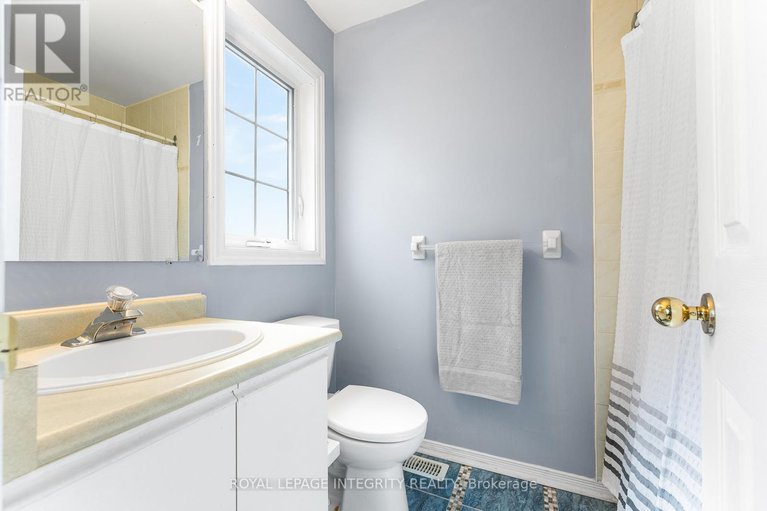 28929177/5-banchory-crescent/morgans-grantsouth-march/ottawa/ontario/K2K2V4_20