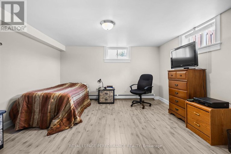 28424960/782-notre-dame-street/embrun/russell/ontario/K0A1W0_45