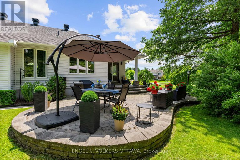 28611579/1591-stephanie-anne-drive/greely/ottawa/ontario/K4P1M8_41