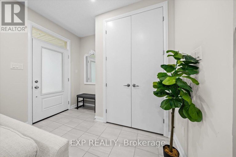 29026864/6347-perth-street/btwn-franktown-rd-fallowfield-rd/ottawa/ontario/K0A2Z0_4