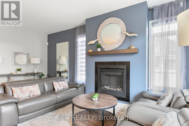 28567081/335-joshua-street/mer-bleuebradley-estatesanderson-park/ottawa/ontario/K1W0N7_12