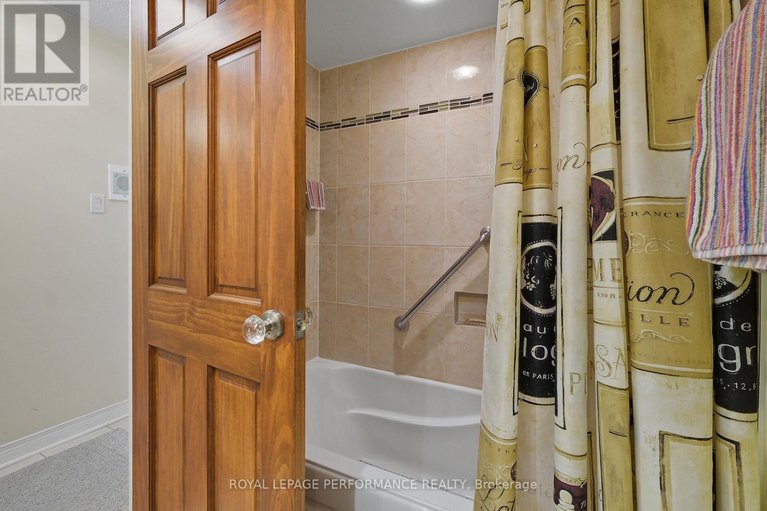 29666803/1003-71-somerset-street-w/ottawa-centregolden-triangle/ottawa/ontario/K2P2G2_40