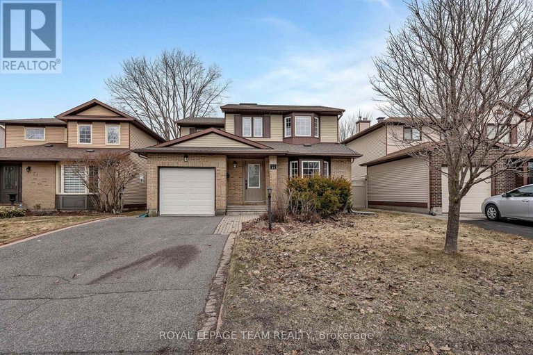 29577961/69-pinetrail-crescent/centrepointe/ottawa/ontario/K2G5B2_1