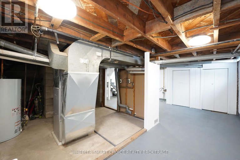 29225740/14-saunders-avenue-n/long-sault/south-stormont/ontario/K0C1P0_33