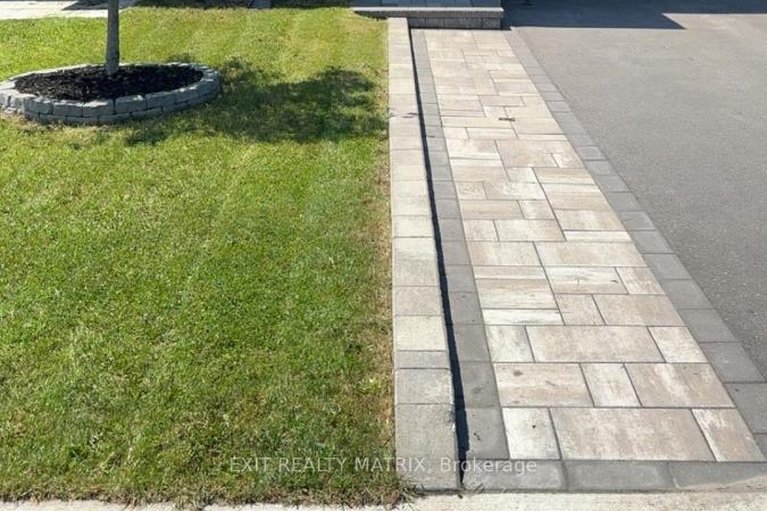 29479544/781-namur-street/embrun/russell/ontario/K0A1W0_36