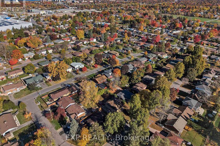 29071775/2393-sheldon-avenue/queensway-terrace-southridgeview/ottawa/ontario/K2C1K4_43