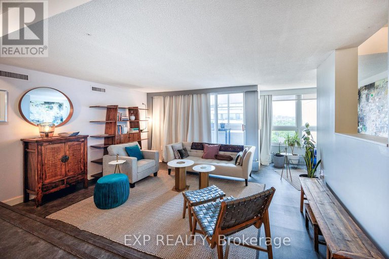 28659756/1003-373-laurier-avenue-e/sandy-hill/ottawa/ontario/K1N8X6_4