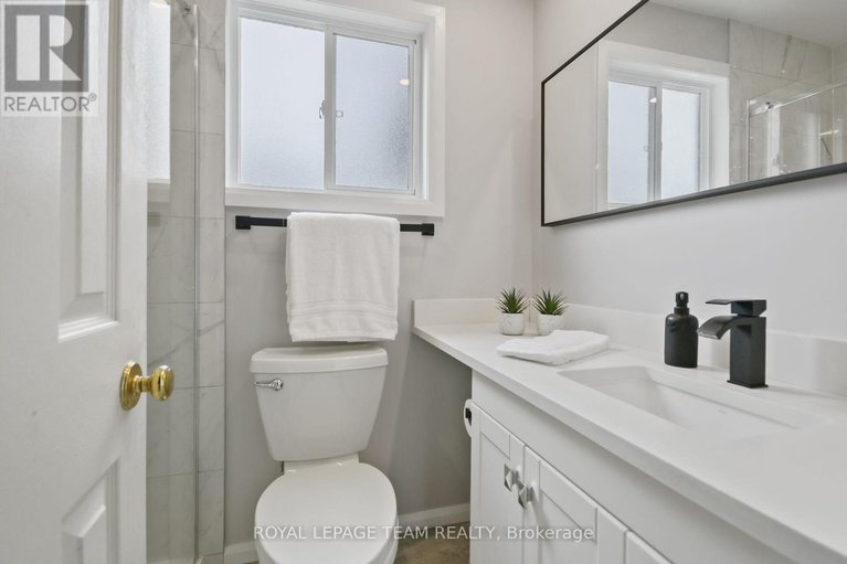 28550903/22-hewitt-way/katimavik/ottawa/ontario/K2L3S6_28