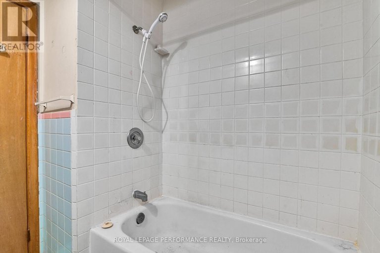 29600475/759-pleasant-park-road/elmvale-acres/ottawa/ontario/K1G1Y5_16