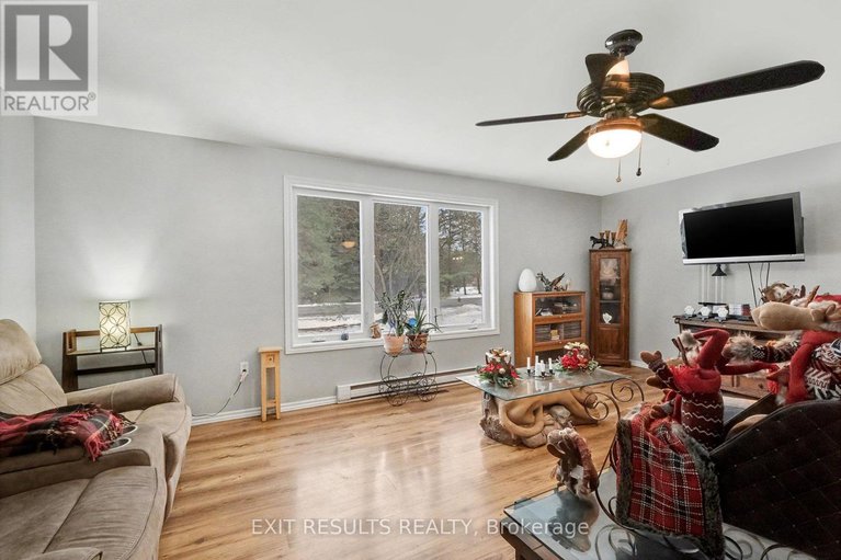 29208933/21111-concession-8-road/south-glengarry-lancaster-twp/south-glengarry/ontario/K0C1L0_8