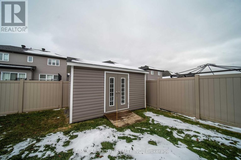 29115783/727-azure-street-n/village-of-russell/russell/ontario/K4R0E6_37