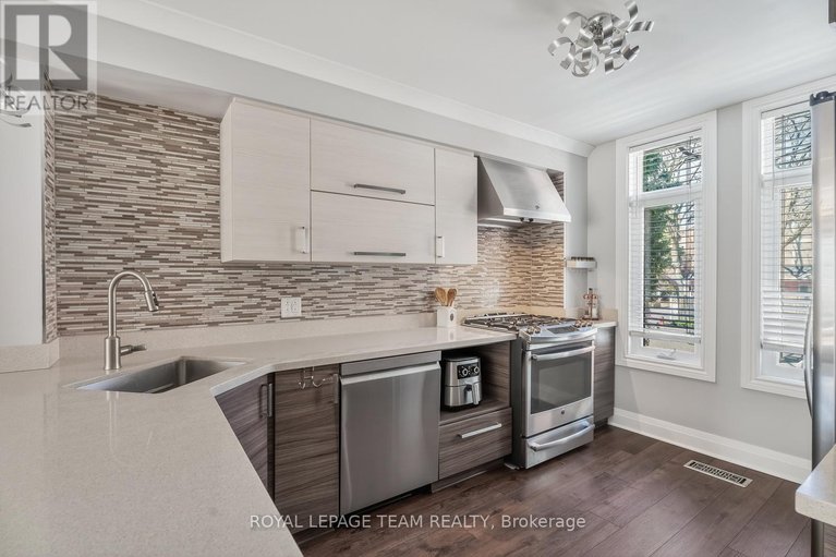 29643564/10-72-greenfield-avenue/ottawa-east/ottawa/ontario/K1S0X7_10