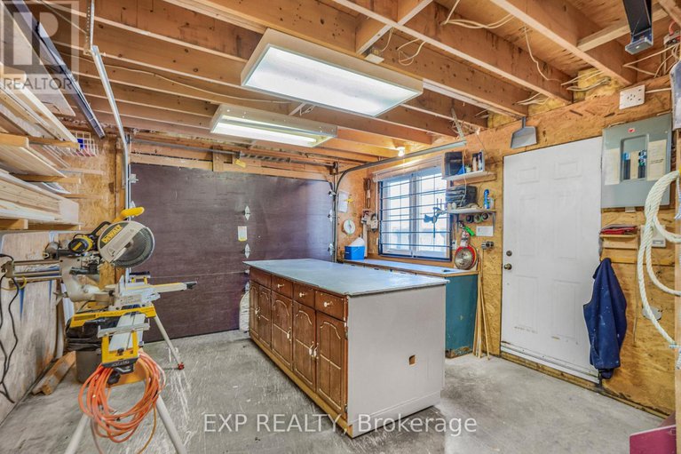 29094495/1887-canaan-road/clarencerockland-twp/clarence-rockland/ontario/K4K1K9_31